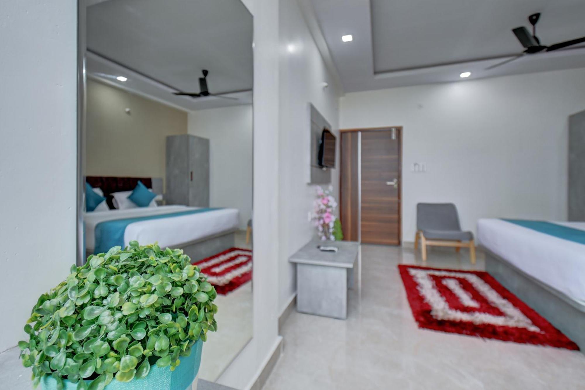 Hotel Cloud 9 Luxury Stay Mysore Eksteriør billede