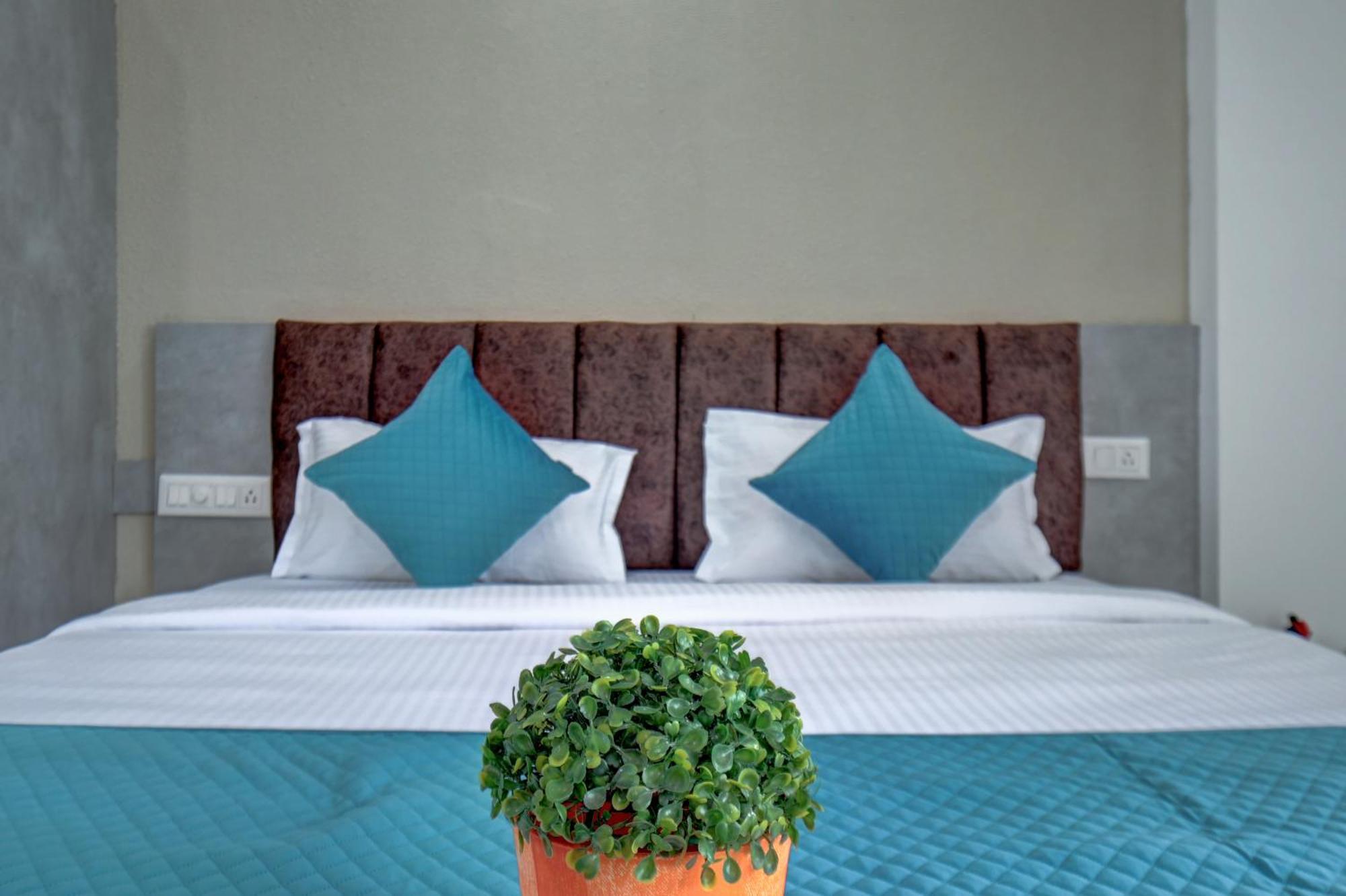 Hotel Cloud 9 Luxury Stay Mysore Eksteriør billede