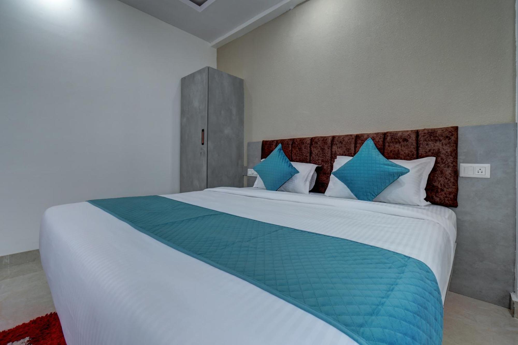 Hotel Cloud 9 Luxury Stay Mysore Eksteriør billede