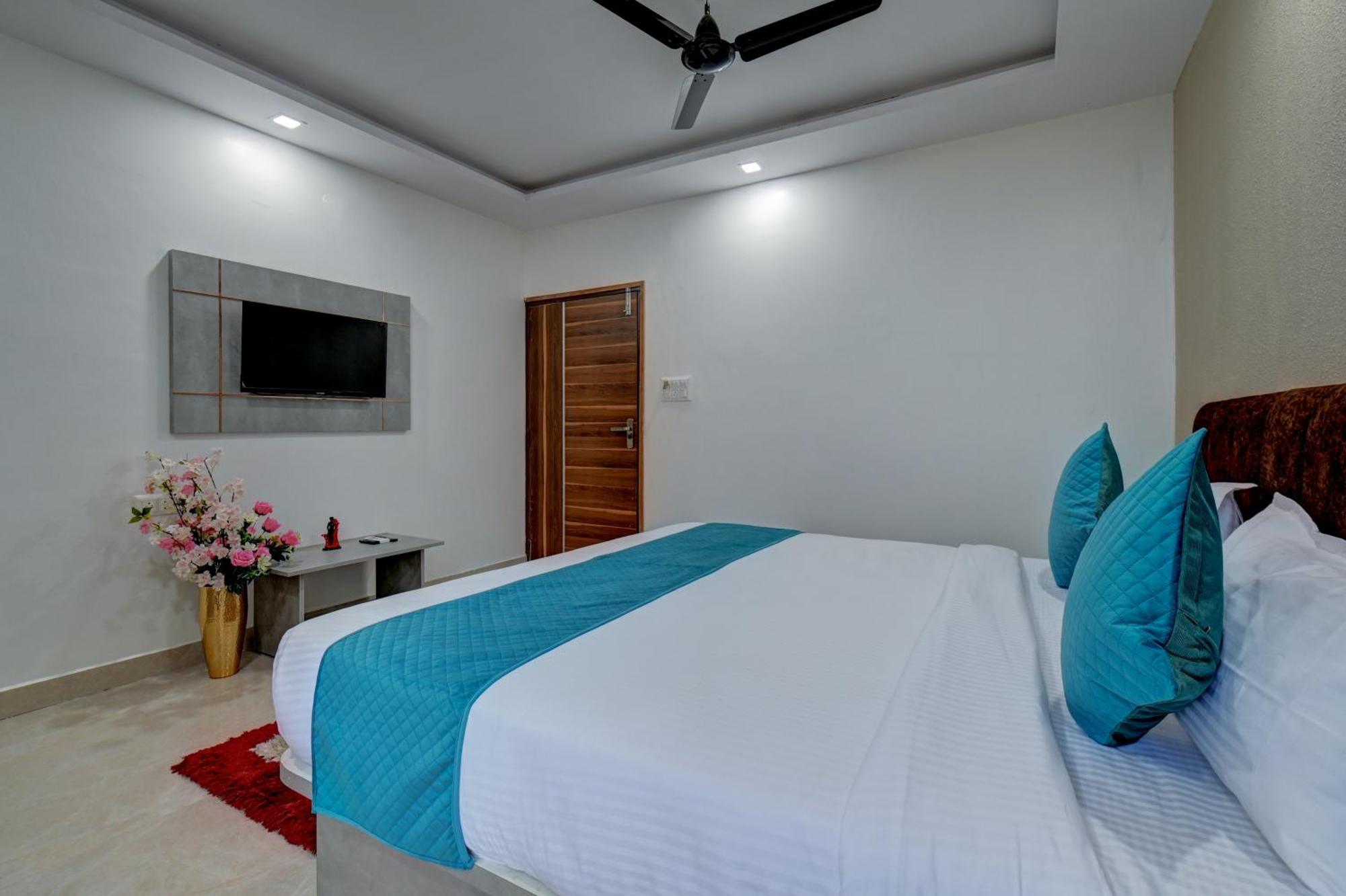 Hotel Cloud 9 Luxury Stay Mysore Eksteriør billede